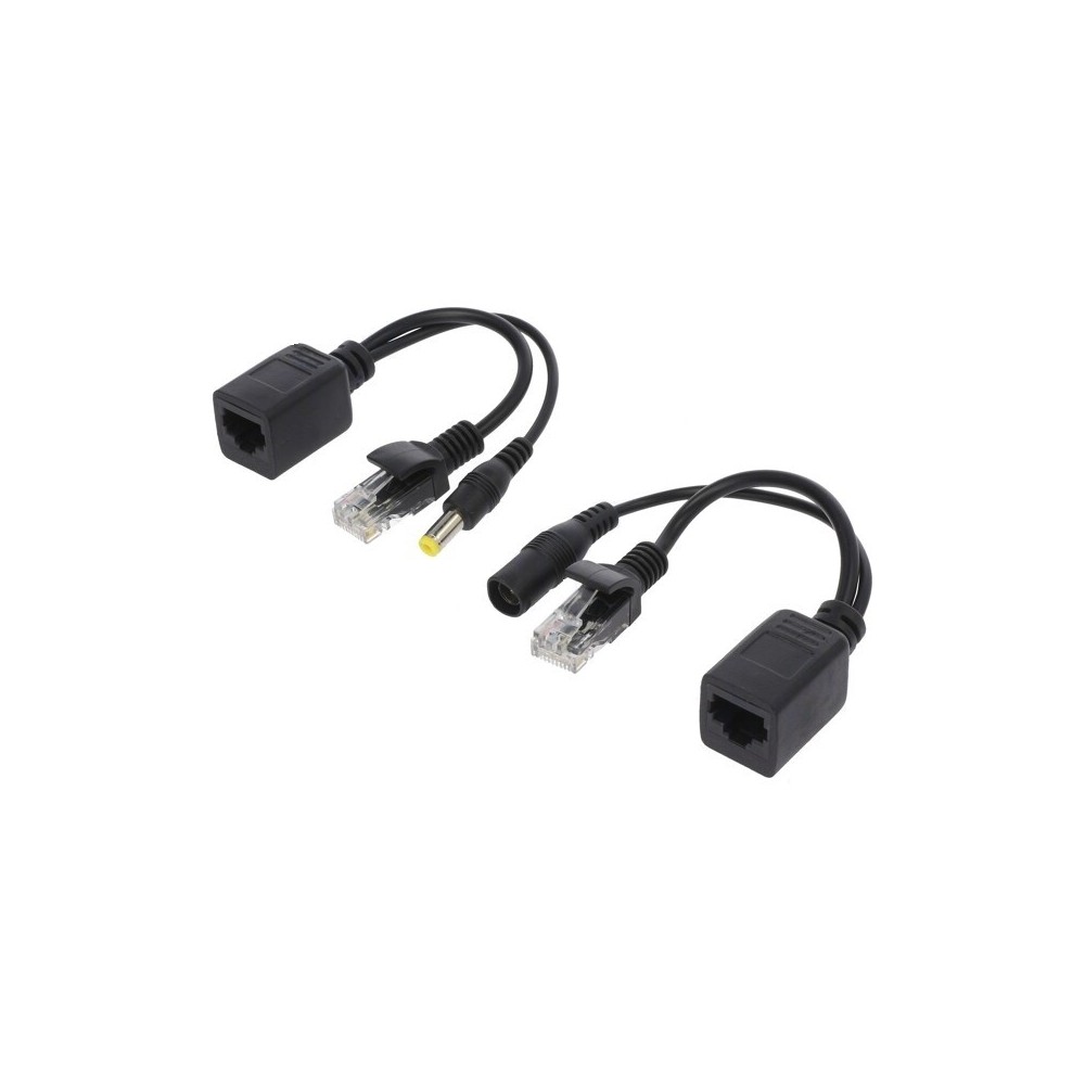 Pair of passive PoE couplers